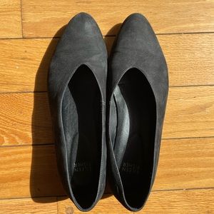 Eileen Fisher Black Flats - Women's Size 9